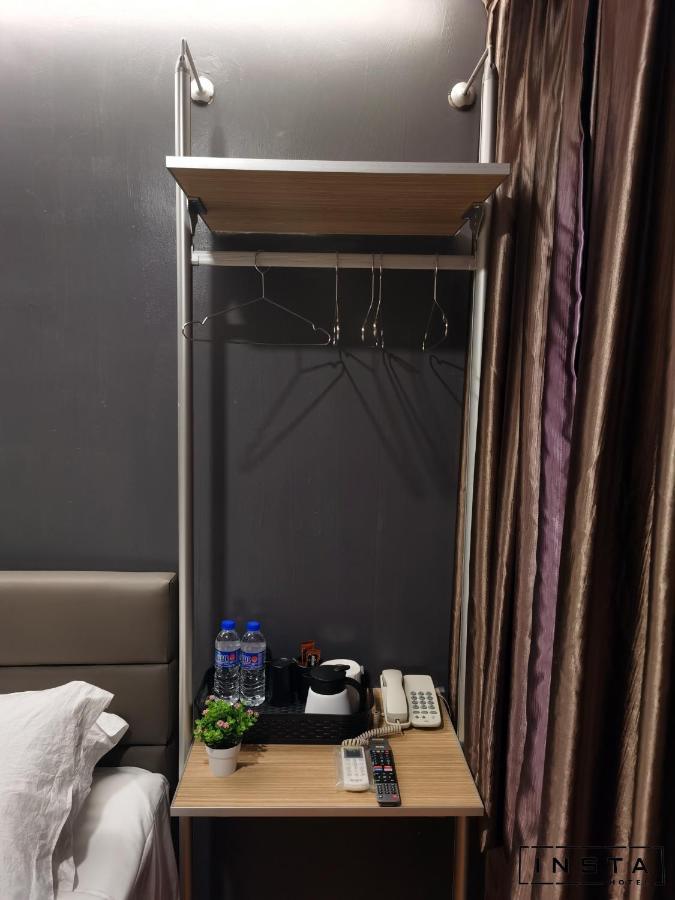 Insta Hotel Johor Bahru Exterior photo
