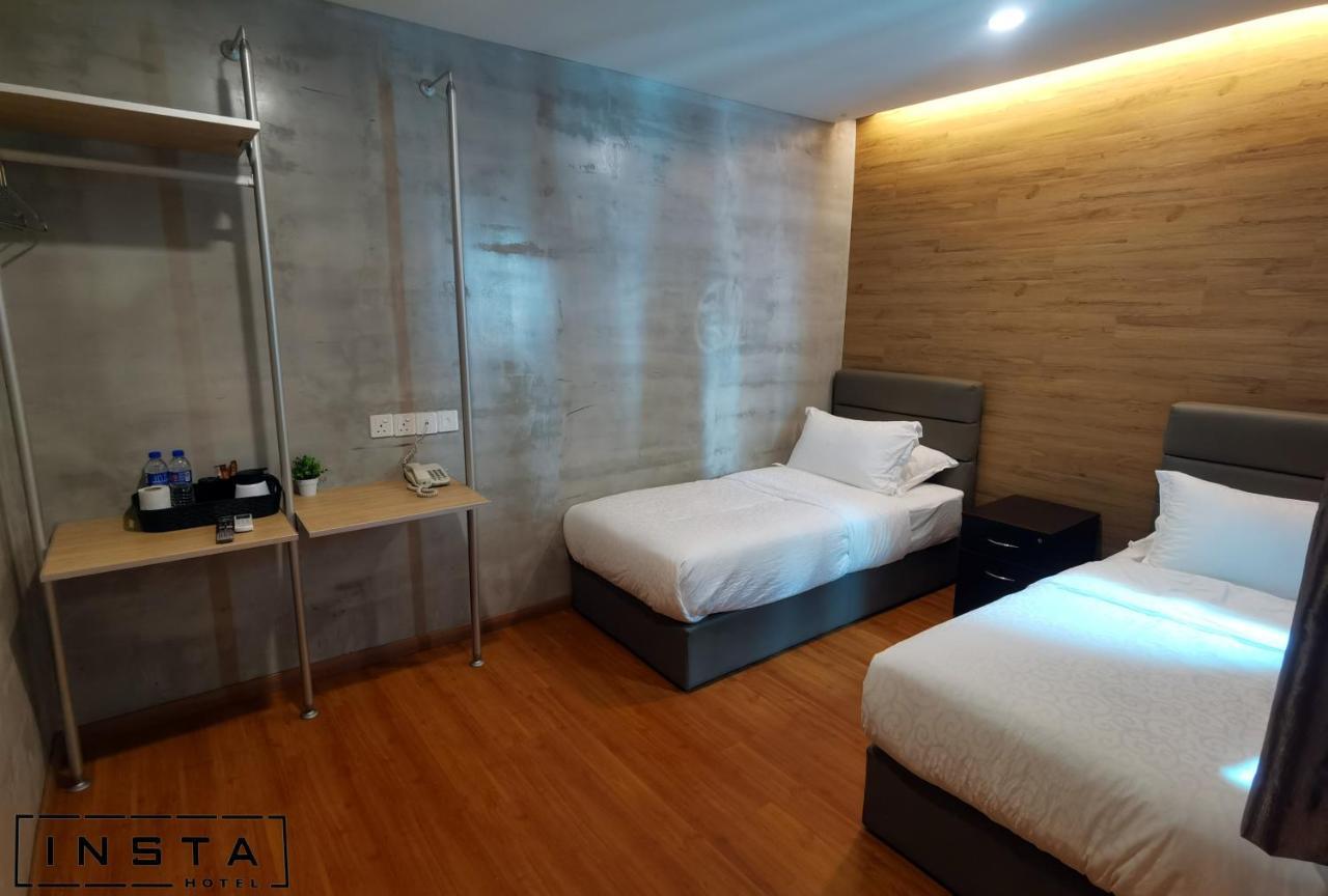 Insta Hotel Johor Bahru Exterior photo