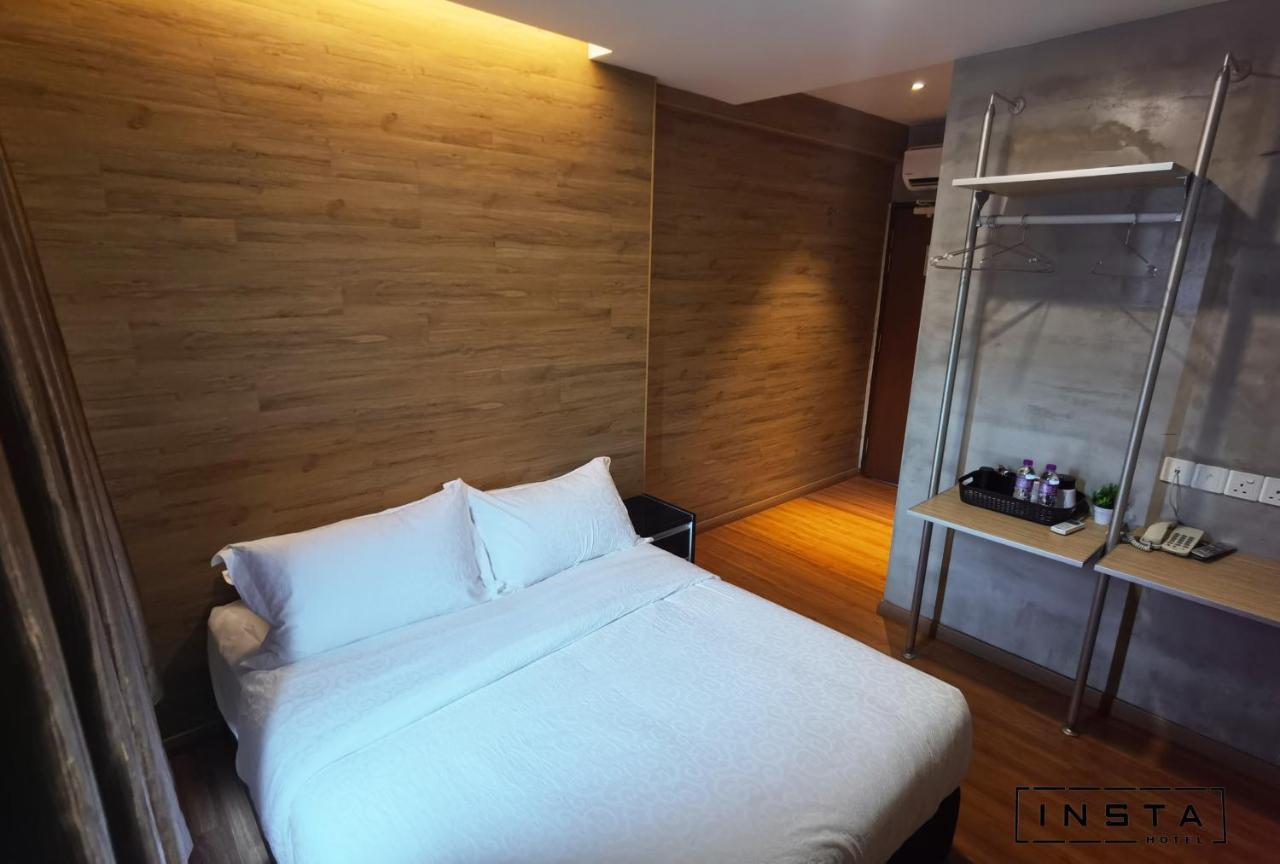 Insta Hotel Johor Bahru Exterior photo